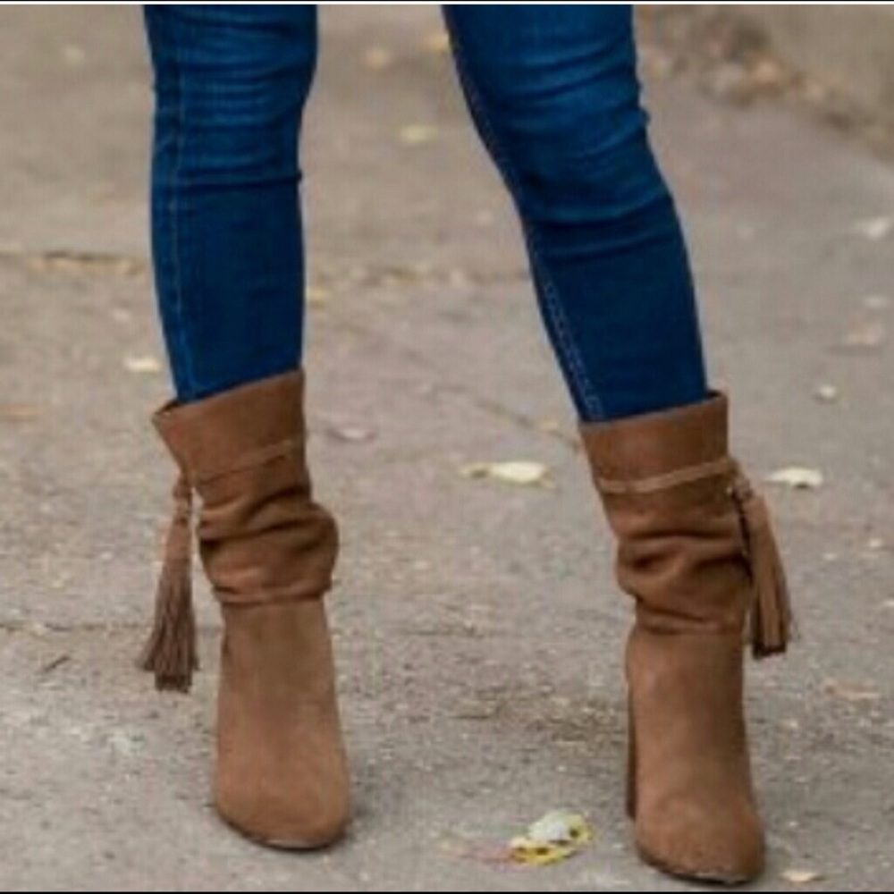 Vince Camuto Fermel Suede Leather Tassel Boots.